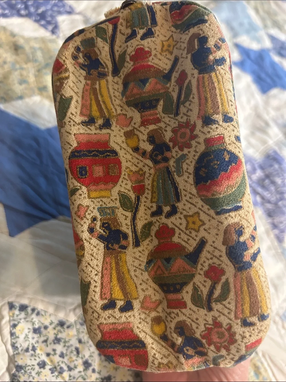 Vintage Tapestry Pattern small cloth purse Bag in Multicolor